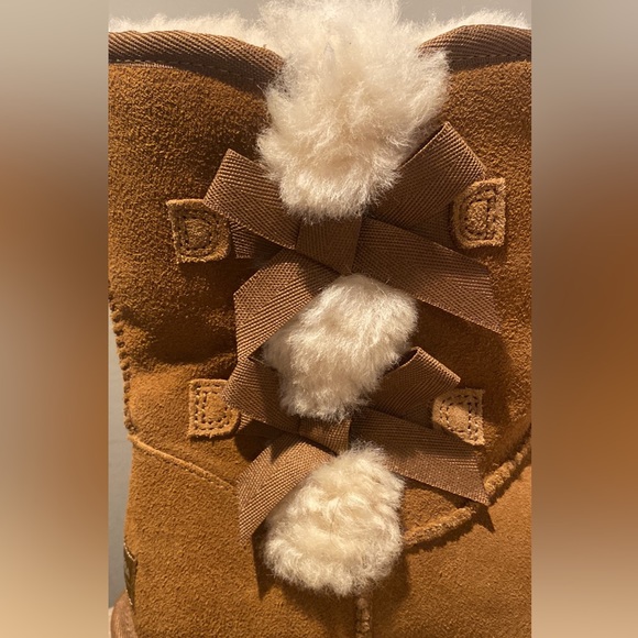 Kookaburra by Ugg - Picture 2 of 8